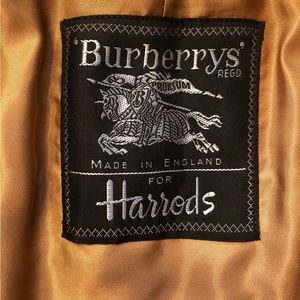 Beautiful authentic Burberry Trench coat